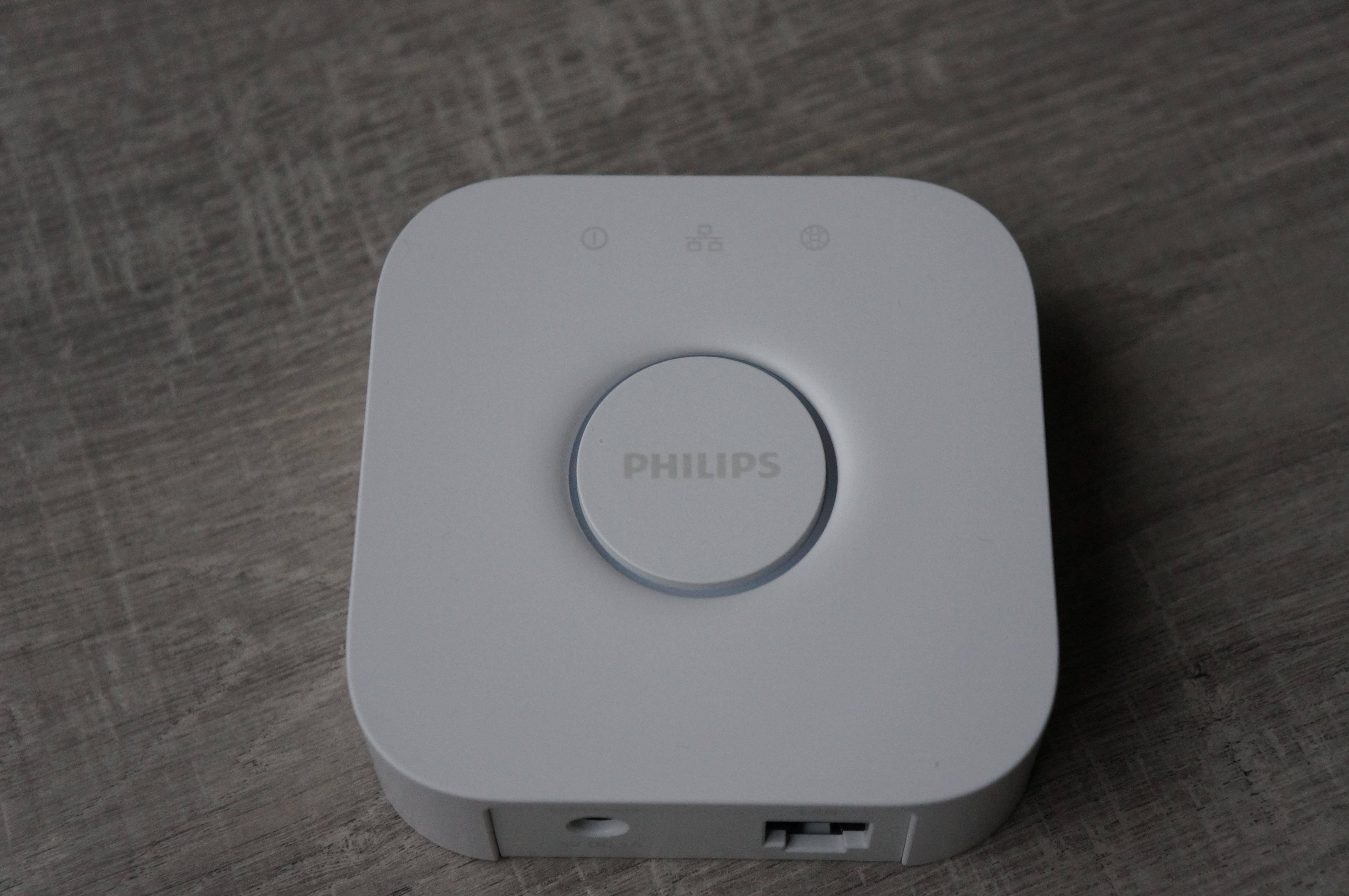 How to Tell Which Generation of Philips Hue Bridge You Have